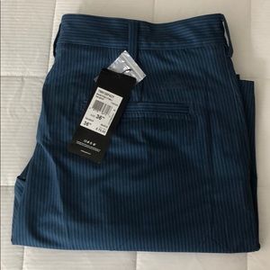 Men’s golf shorts